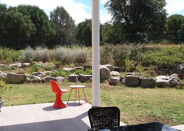 D'architecte 350m Carres Bord De Foret 10mn Des Plages Saint-Raphael (Var)